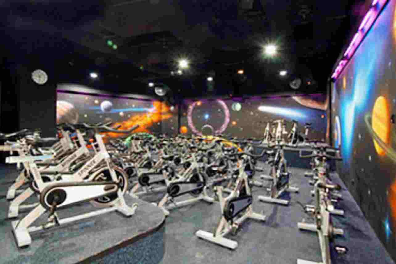 動(dòng)感單車房